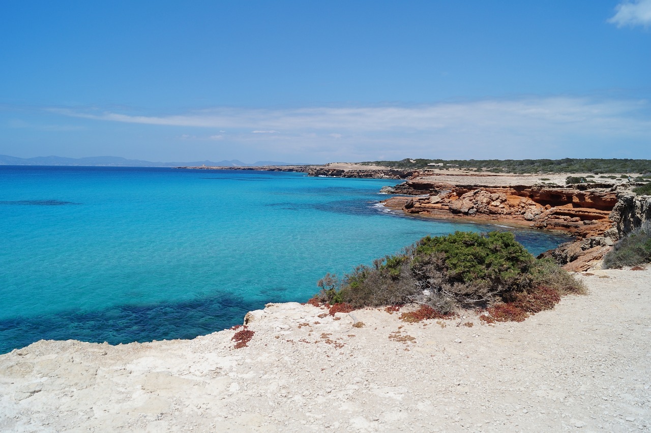 https://vacacional.viaxesnaron.com/viajes/assets/upload/d19.jpg
