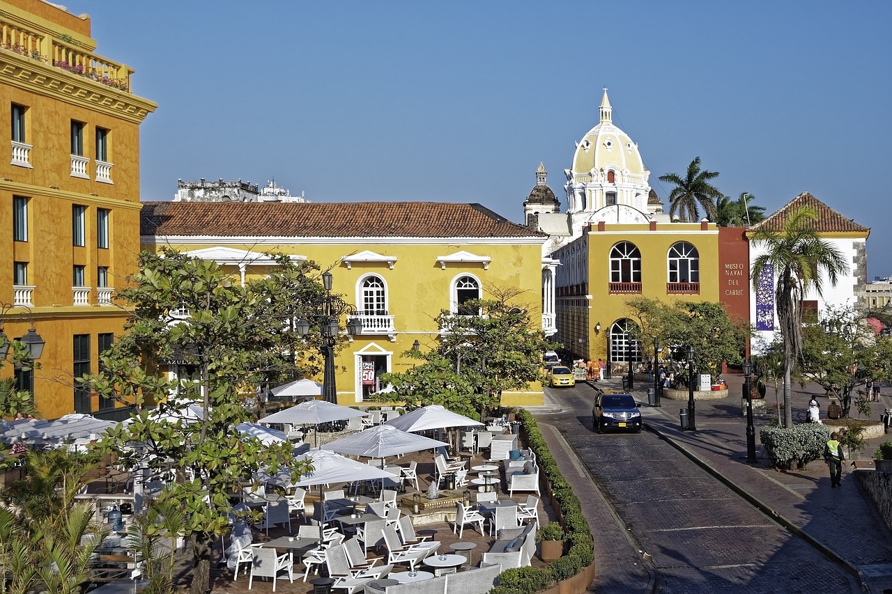 https://vacacional.viaxesnaron.com/viajes/assets/upload/d5825.jpg