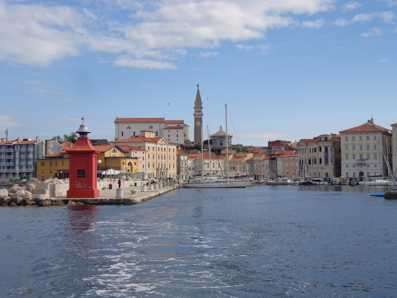 https://vacacional.viaxesnaron.com/viajes/assets/upload/p60.jpg